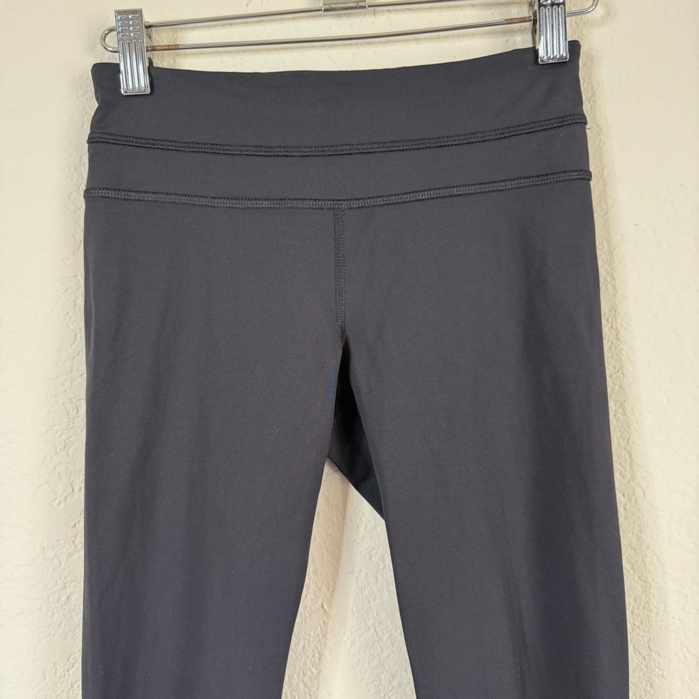 Lululemon Womens Black Cropped Athletic Workout Pants Size 2 - Picture 4 of 14